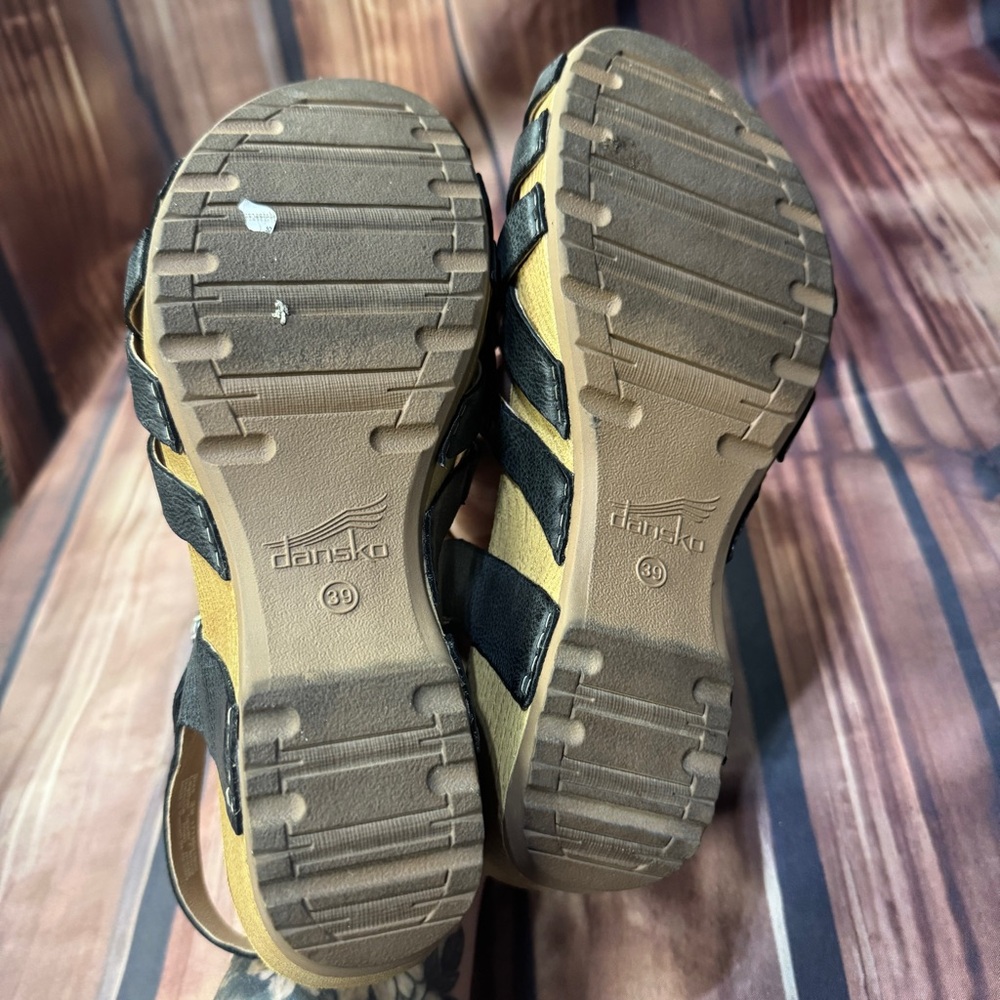Dansko Black Leather Woven T-Strap Sandals - Picture 5 of 5